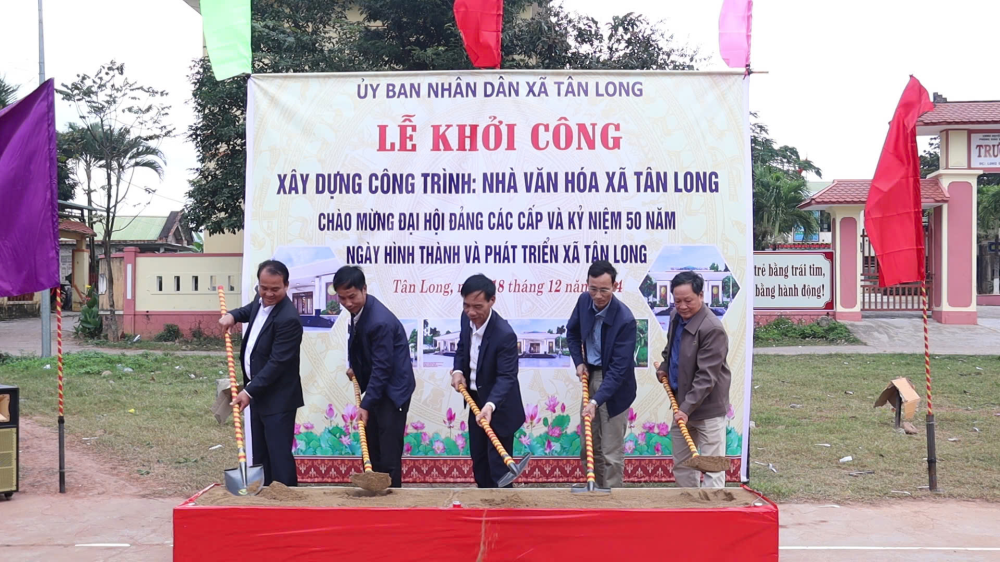 Khởi công xây dựng công trình nhà văn hoá xã Tân Long